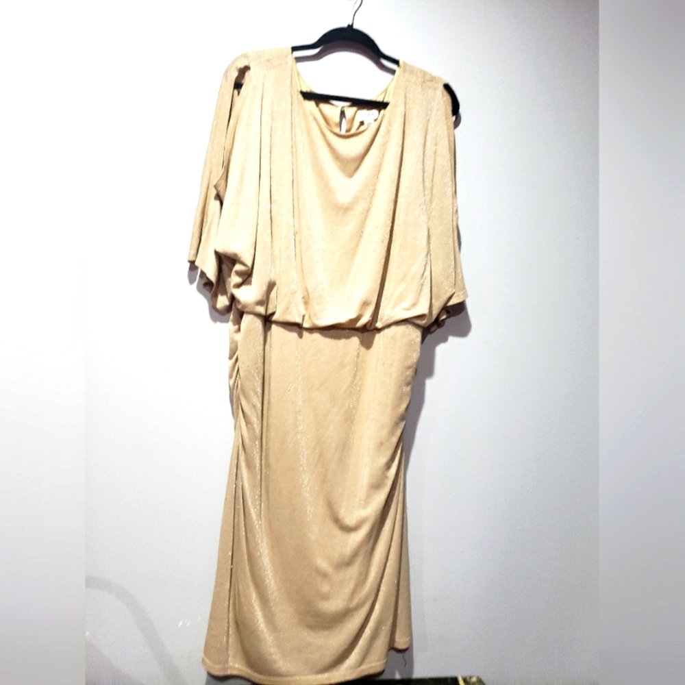 ✨️🍫💲🖐🏾/CATO Women's 22/24W Gold Cocktail Dress